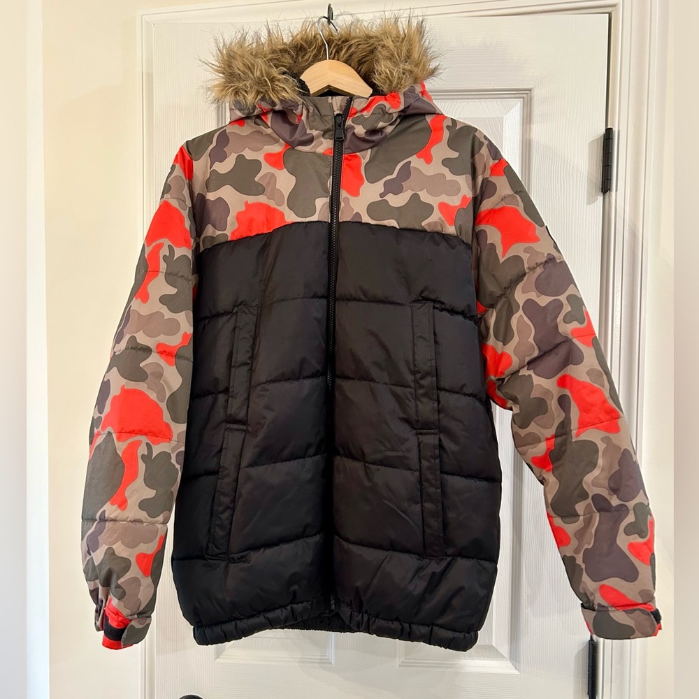 Members Only Camo and Black Puffer Jacket